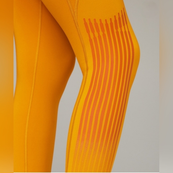 Savage X Fenty By Rihanna High-Waisted Mustard Leggings Size S - Picture 4 of 10